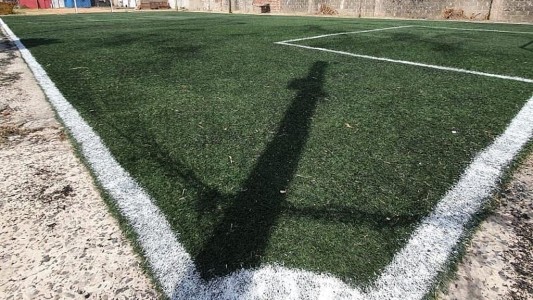 Sin vestuarios, cantinas y hasta las 21: los Fútbol 5 seguirán funcionando en la ciudad de Santa Fe