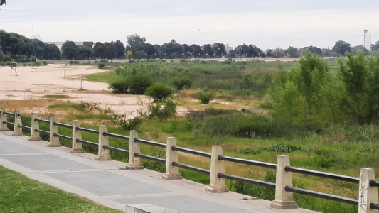 Lunes con clima otoñal y cielo con alguna nubosidad