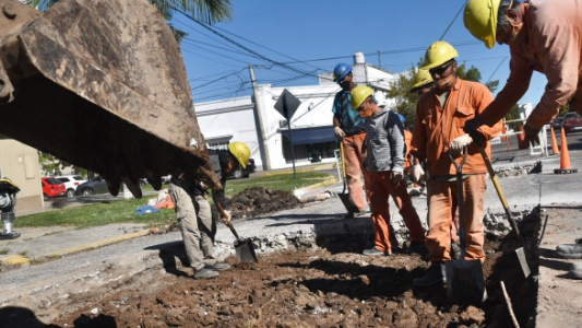 Trabajos de bacheo y cortes de tránsito previstos para este lunes