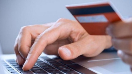 La Municipalidad brindó consejos a la hora de comprar en el "Hot Sale"