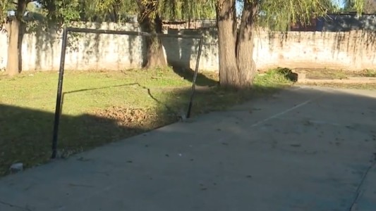 Preocupación en el Hogar Magone por el estado de un tapial