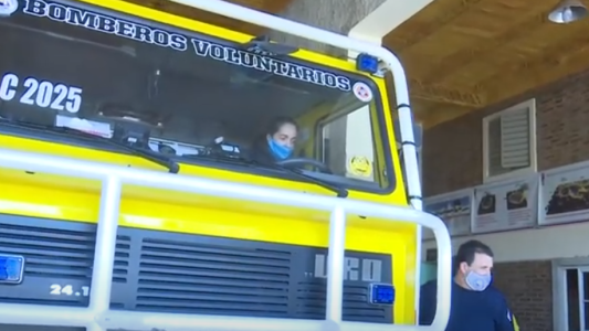 Día del bombero voluntario: bandera a media asta y toque de sirenas en memoria de los fallecidos por Covid