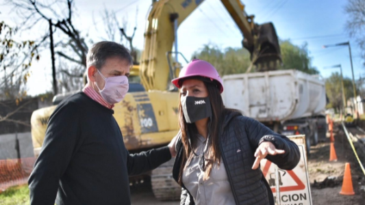 El Intendente Jatón recorrió obras en barrio Cabal