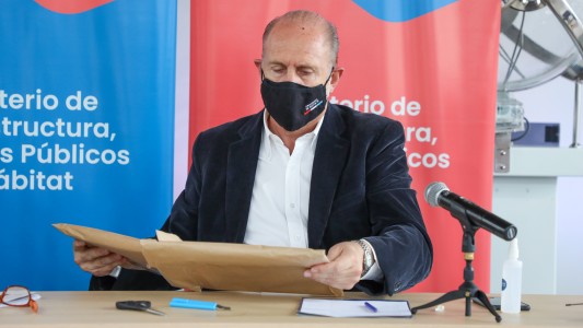 Perotti abrió los sobres con las ofertas para que Ataliva cuente por primera vez con desagües cloacales