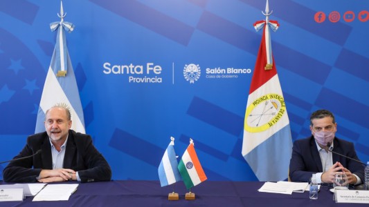 Perotti encabezó la presentación de la “Sección India” del Programa “Santa Fe Mira a Asia”