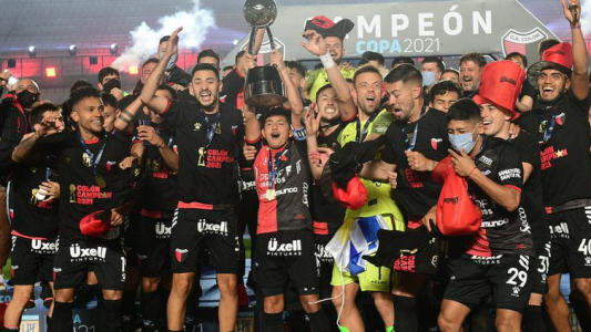 "Sigan festejando en su casa, ya habrá tiempo de llenar el estadio como se merece Colón"