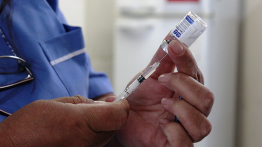 Vacunación: Santa Fe podría alcanzar la inmunidad colectiva en 40 días