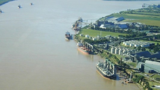 Dictan conciliación obligatoria en el conflicto entre UOCRA y empresas de terminales portuarias