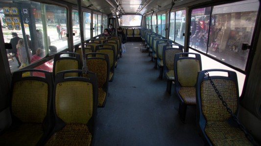 "Dinero y una propuesta concreta", los puntos que levantarían el paro de colectivos