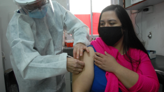 Vacunación Covid: más de 5 mil santafesinos serán inoculados este martes