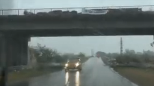 "Nacimos de nuevo": transitaban por Circunvalación Oeste y los atacaron a balazos