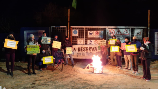 Ambientalistas impiden el ingreso de obreros al aulario que construye la UNL