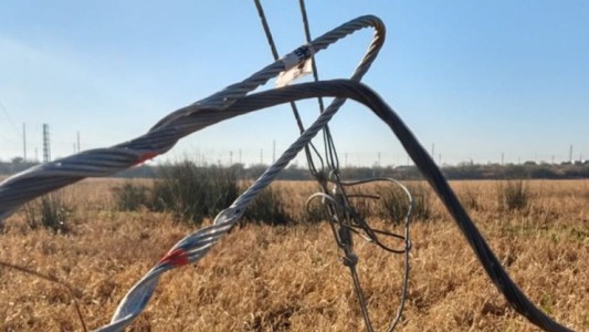 La tercera no fue la vencida: otro acto de vandalismo en una torre de alta tensión de la EPE