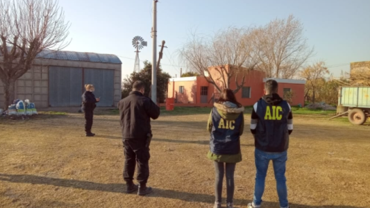 Video: desactivaron una fiesta clandestina en San Genaro Norte