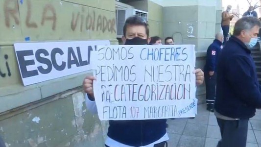 "Queremos tener una identidad": el reclamo de los choferes del 107