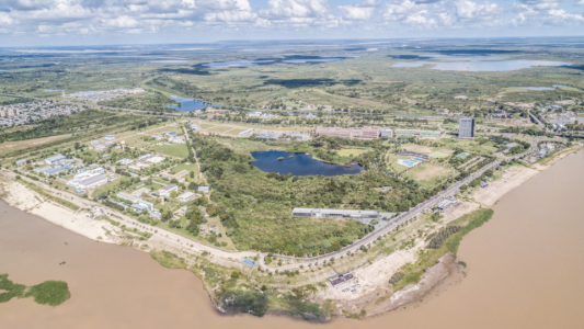 Aulario de la Costanera: La UNL realizó una presentación voluntaria ante el Gobierno de Santa Fe