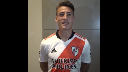 Subastan la camiseta de Braian Romero en la Fundación River