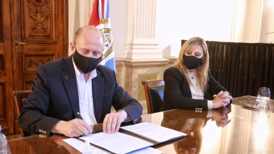 Provincia y Nación suscribieron convenios para obras de gas: entre ellas, el Gasoducto Metropolitano