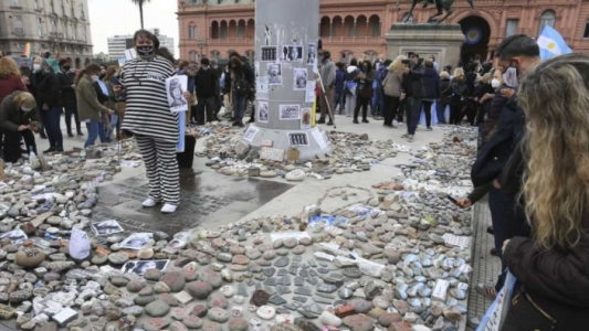 Tras la "Marcha de las piedras", el Gobierno construirá un espacio de memoria