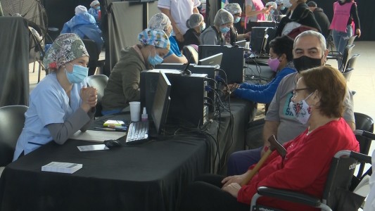 Hoy: vacunas Made in Argentina en la Esquina Encendida