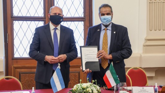 Perotti recibió al embajador de Kuwait en Argentina