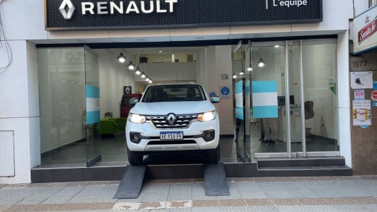 Renault L' Equipe cierra agosto con cupos únicos para acceder a tu 0km