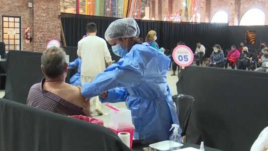 El homenaje a vacunadores y vacunadoras en su día