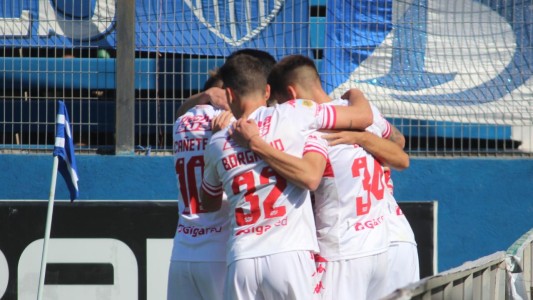 Unión reaccionó y ganó en Mendoza