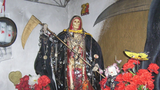 Un joven confesó que degolló a su padre como ofrenda a "San la Muerte"