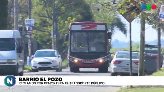 Colectivos en barrio El Pozo: hay demoras de "una hora y 20 minutos"