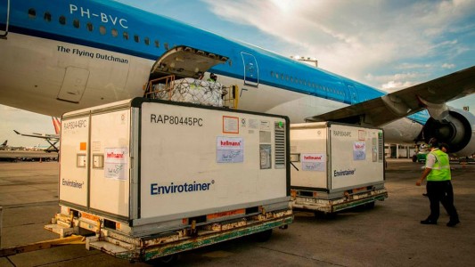 Llegan al país más de un millón y medio de vacunas Sinopharm contra el covid-19