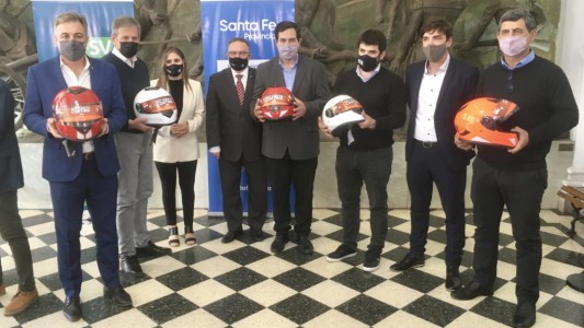 Acuerdo entre la Municipalidad y Seguridad Vial para la entrega de cascos y chalecos