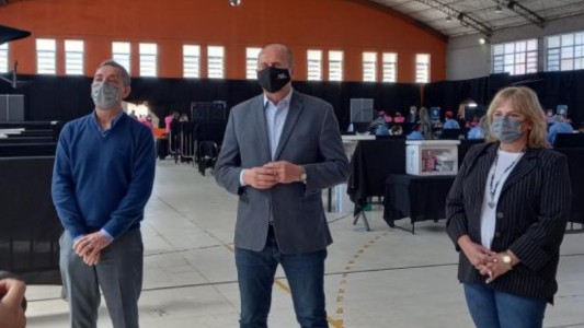 Perotti se desmarca de la Nación por el uso del barbijo en espacios públicos