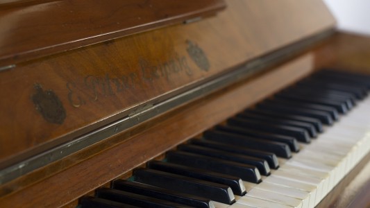 La Municipalidad inaugura la Sala Ariel Ramírez