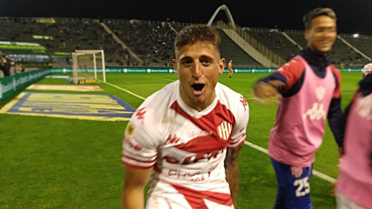 De visitante y con público: Unión le ganó 2 a 1 a Aldosivi, con goles de González