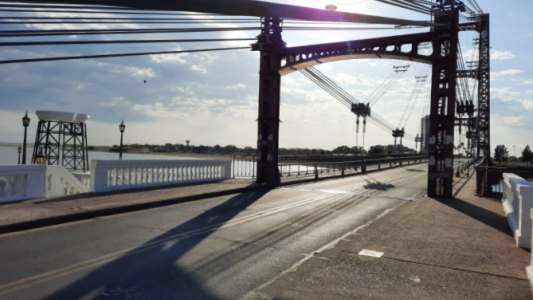 Viernes cálido con temperatura en ascenso e inestable hacia la noche