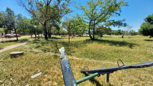 B° Los Hornos: piden por la limpieza de un terreno que propicia inseguridad y la contaminación