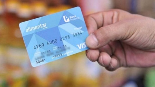 Nuevo aumento de salario para la policía y la tarjeta alimentaria
