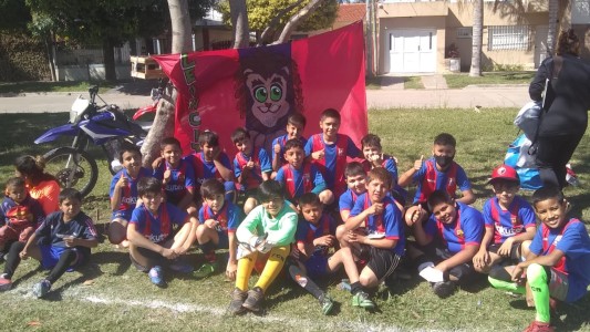 Barcelona Juniors de Santa Marta pide ayuda porque, tras la pandemia, "arrancan de cero"