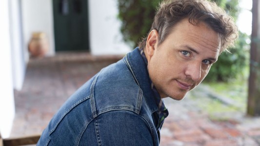 Cine, humor, música, comedia y teatro solo en la pantalla de Telefe