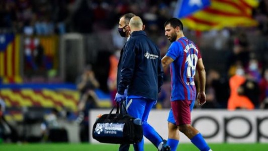 Los médicos de la AFA viajaron a Barcelona para asistir al Kun Agüero