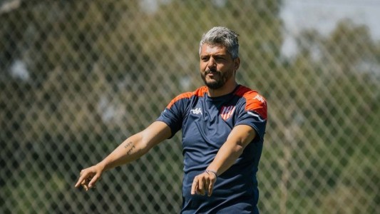 "Nos espera un partido que nos va a exigir": Munúa palpitó el duelo ante Defensa y Justicia