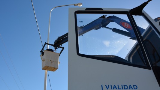 Carril reducido por recambio de luminarias en la Autovía Santa Fe - Paraná