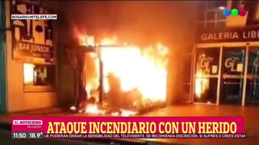 Video: así fue el momento en el que incendiaron la sede de Rosario Central