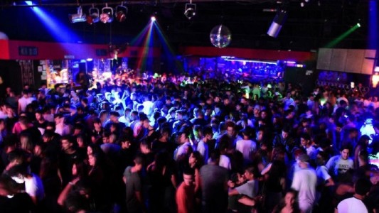 "Volvemos al escenario anterior a la pandemia": el municipio elimina límites de aforo