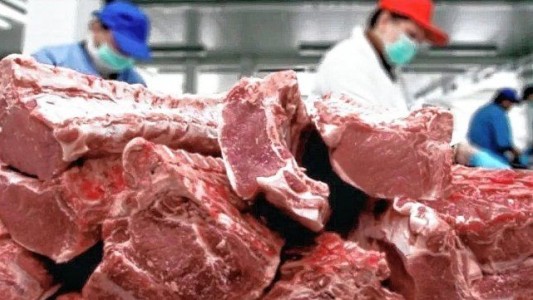 El campo propone "quitar presión impositiva" para solucionar el precio de la carne