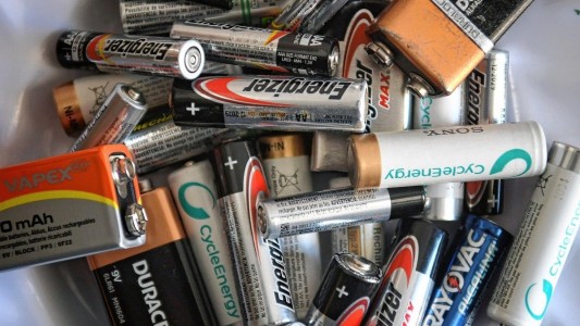 Habrá recolección de aparatos electrónicos y pilas en tres puntos de la ciudad