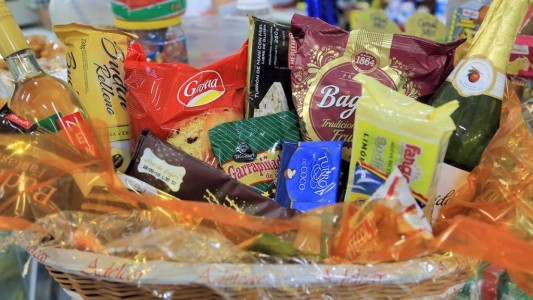La Cámara de Supermercados de Rosario lanzó una canasta navideña a precio promocional