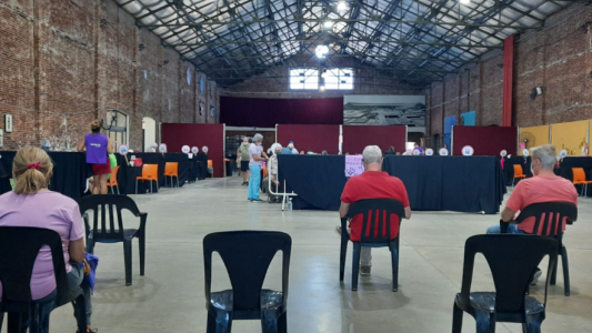 Cómo sigue la vacunación contra el Covid este martes en la ciudad