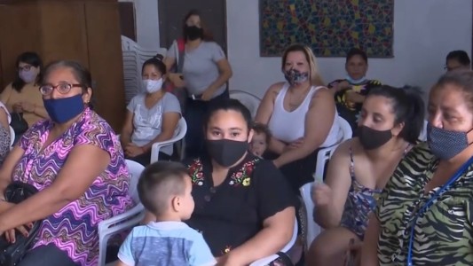 Con entrega de tablets, culminó el ciclo de Secundario Virtual impulsado por Los Sin Techo